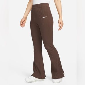 Nike Ribbed Flare Yoga Pants